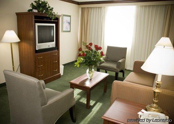 Norwood Inn Hudson Room photo